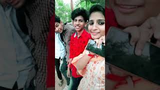 എന്നെ ഒതുക്കാൻ നീയാര് || Dubsmash || Musically || TikTok