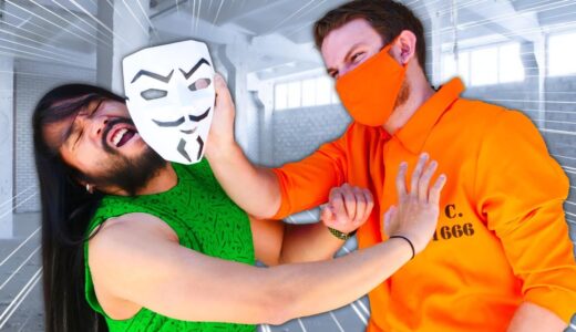 Boss Prisoner Forces Friend to Look Like a Hacker