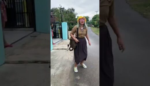 vidio kocak dan gokil tiktok @nyai kembang1 /telat dijemput pulang sekolah😅🤣