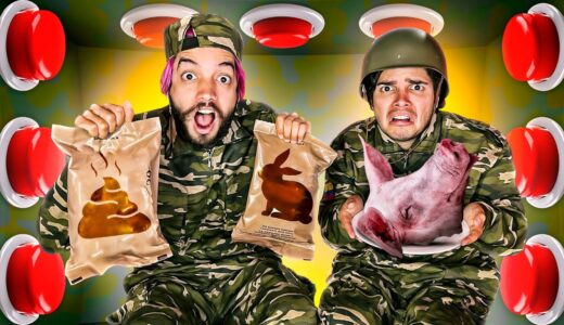 100 BOTONES MISTERIOSOS DE COMIDA MILITAR Y SOLO UNO PARA ESCAPAR !!