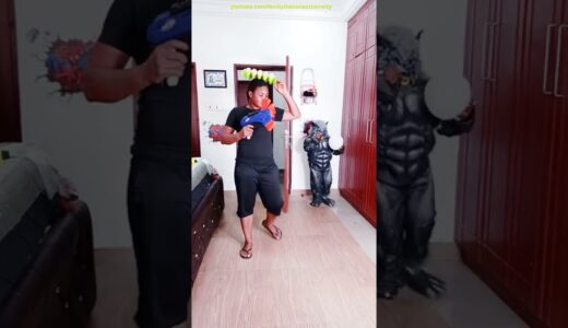 SCARY WEREWOLF Monster Funny Prank try not to laugh Junya1gou funny TIKTOK JUNYA India prank 2022